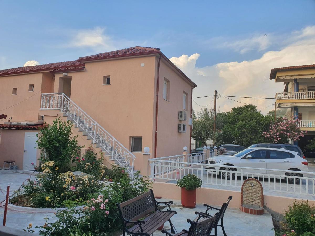 Apartamento Casa Al Mare 2 Peraía Exterior foto